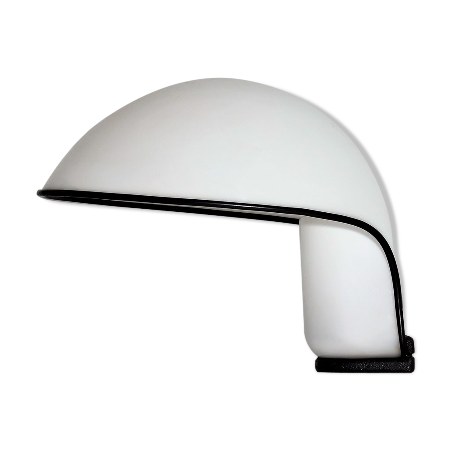 Albanella table lamp designed by Sergio Brazzoli and Ermanno Lampa 1973