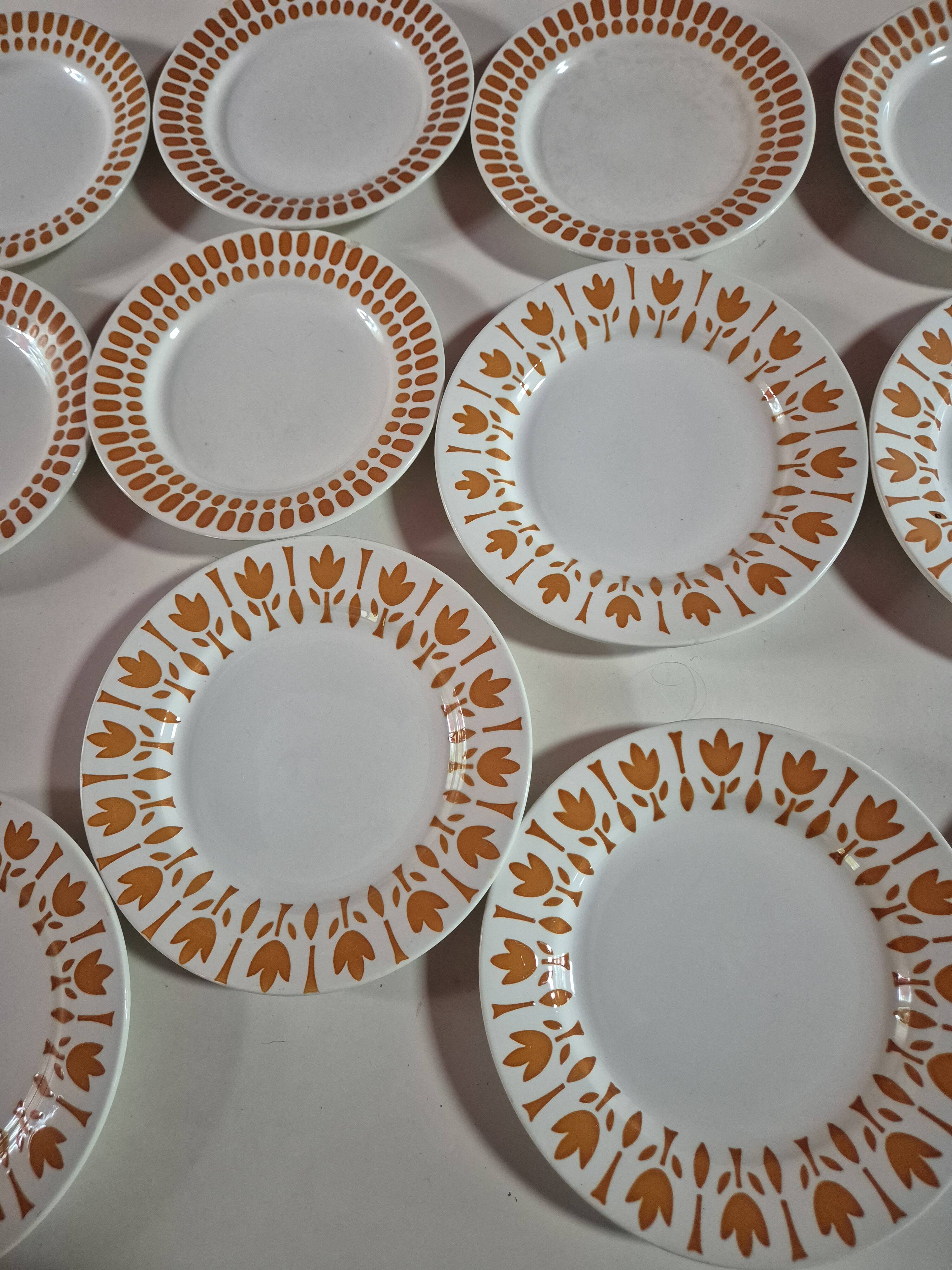 Set of 17 vintage Sarreguemines plates – Capri Ligoin model – orange