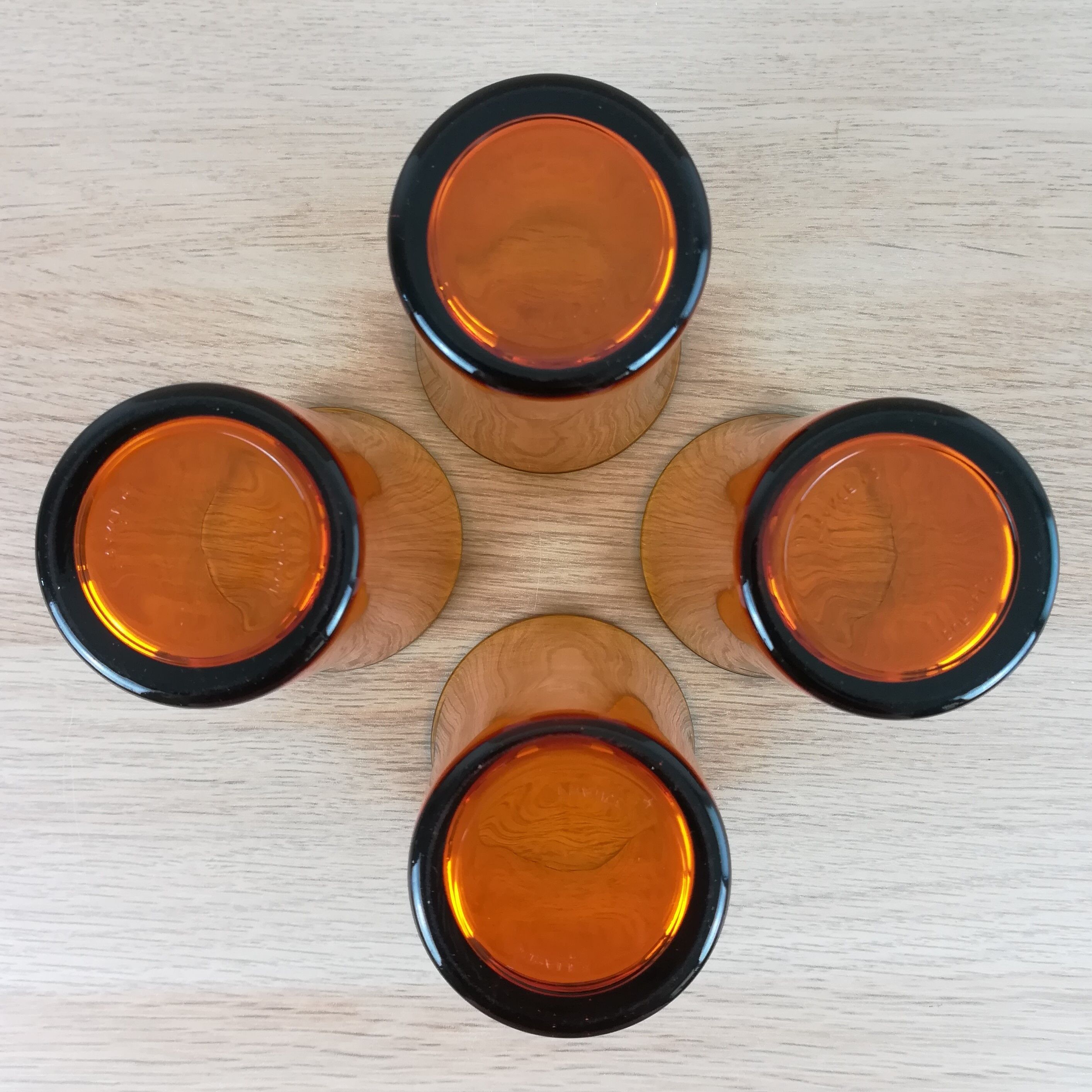 4 amber lemonade glasses