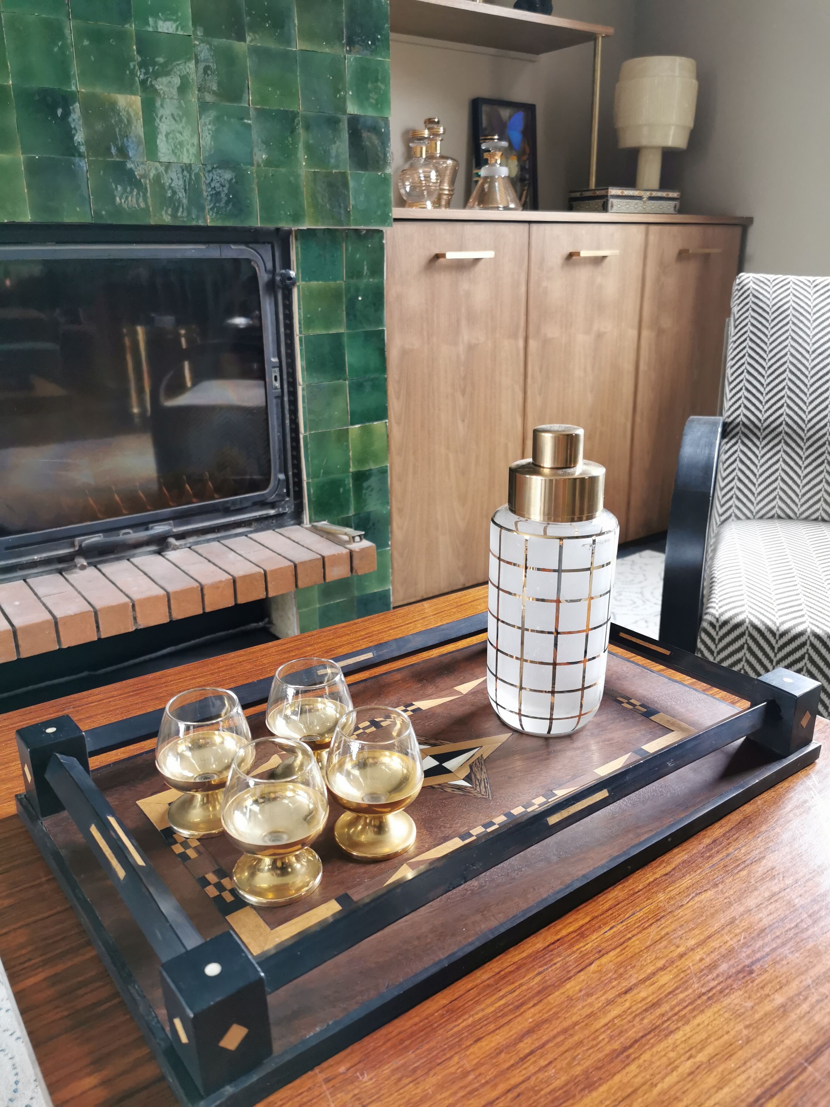 Ancient art deco plateau marked