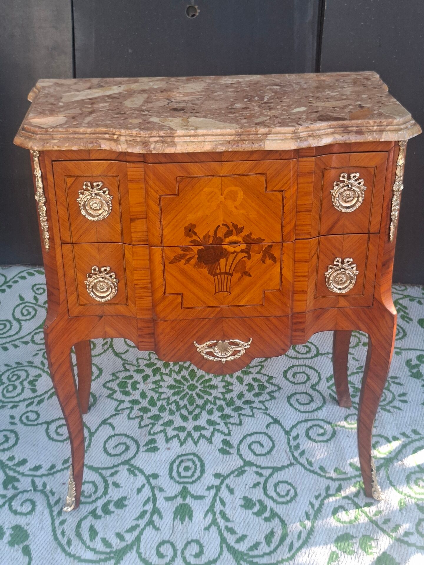 Commode en marqueterie 8