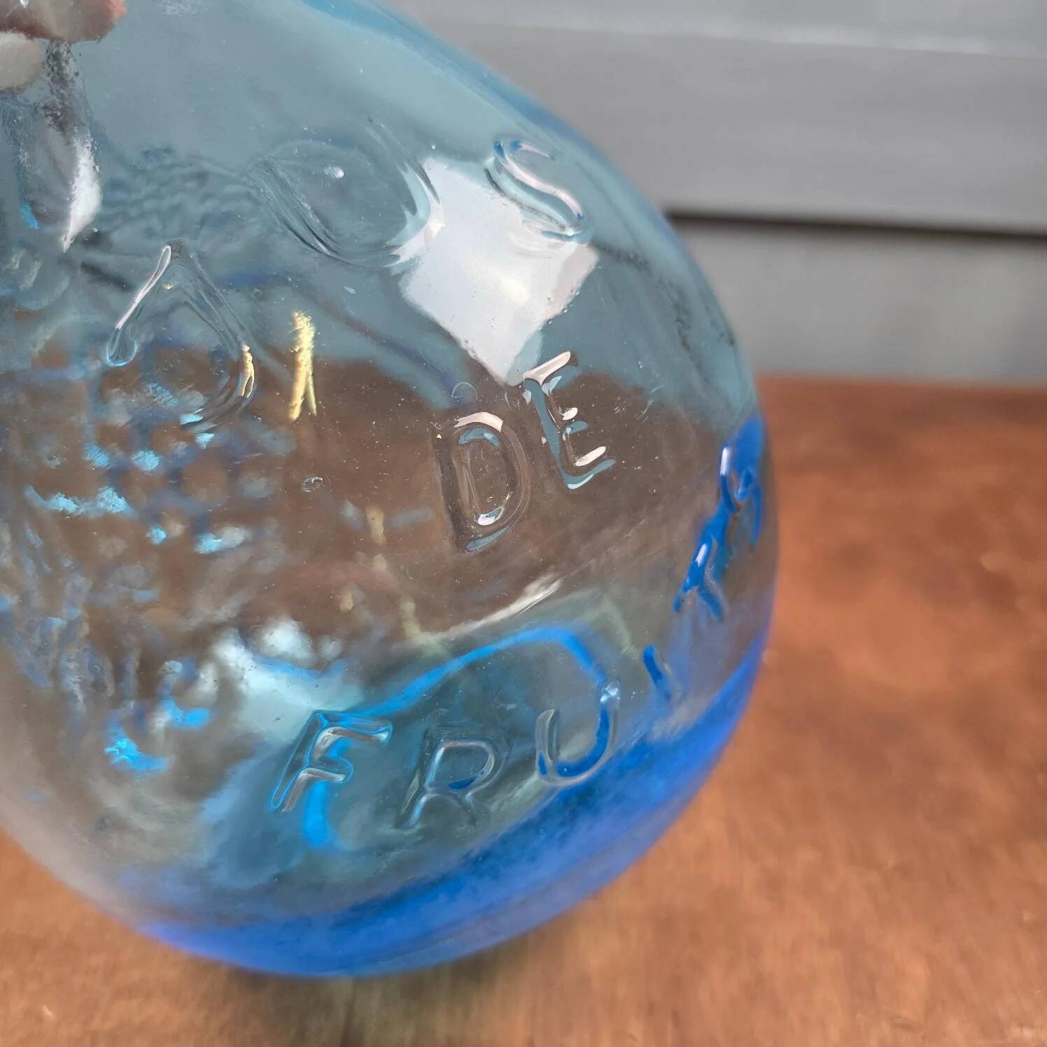 Vintage Italian aqua blue carafe "Fruit Juice", relief glass Casadis Milano