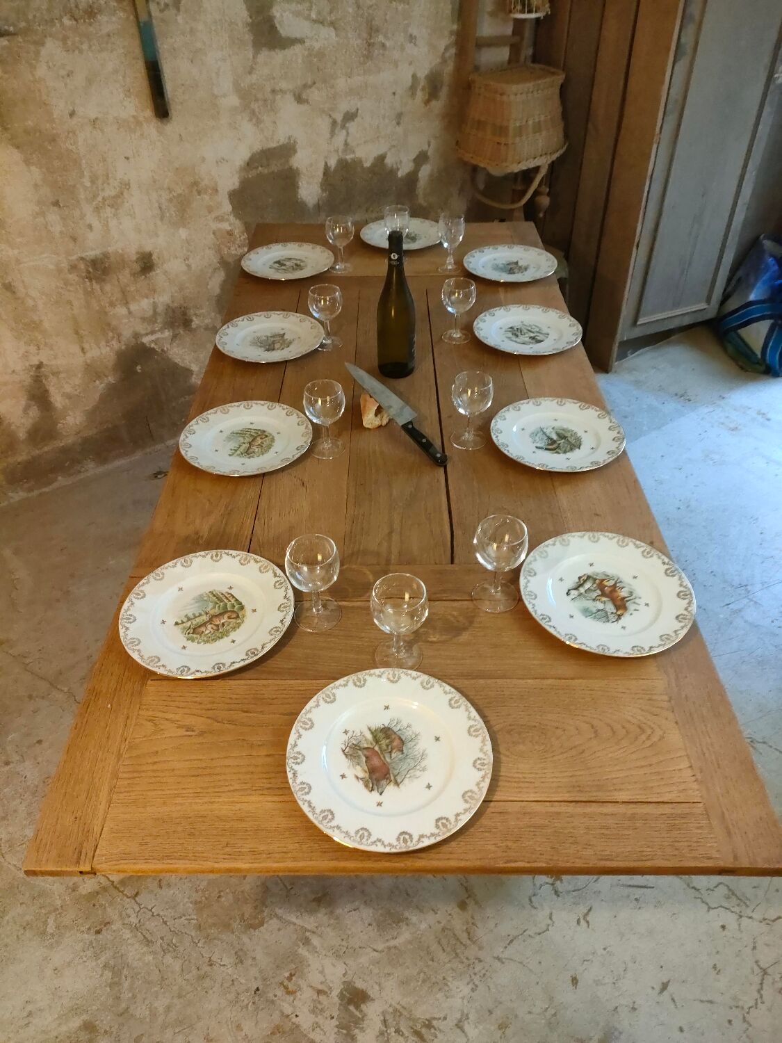Farmhouse table