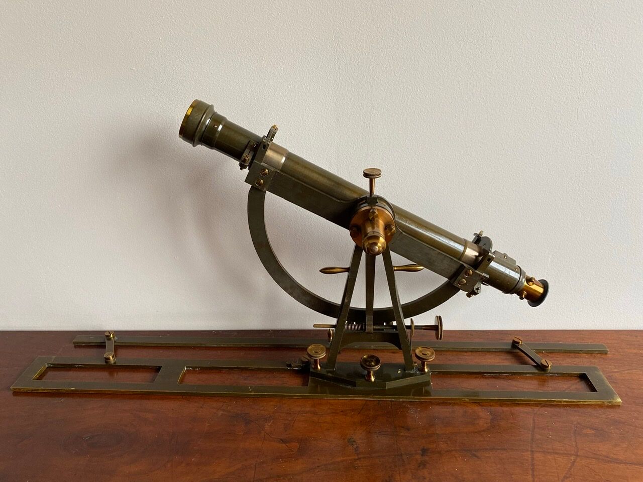 Kern& Cie Aarau scientific and topographic measuring device in its box
