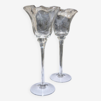 Pair of flower candlesticks on foot