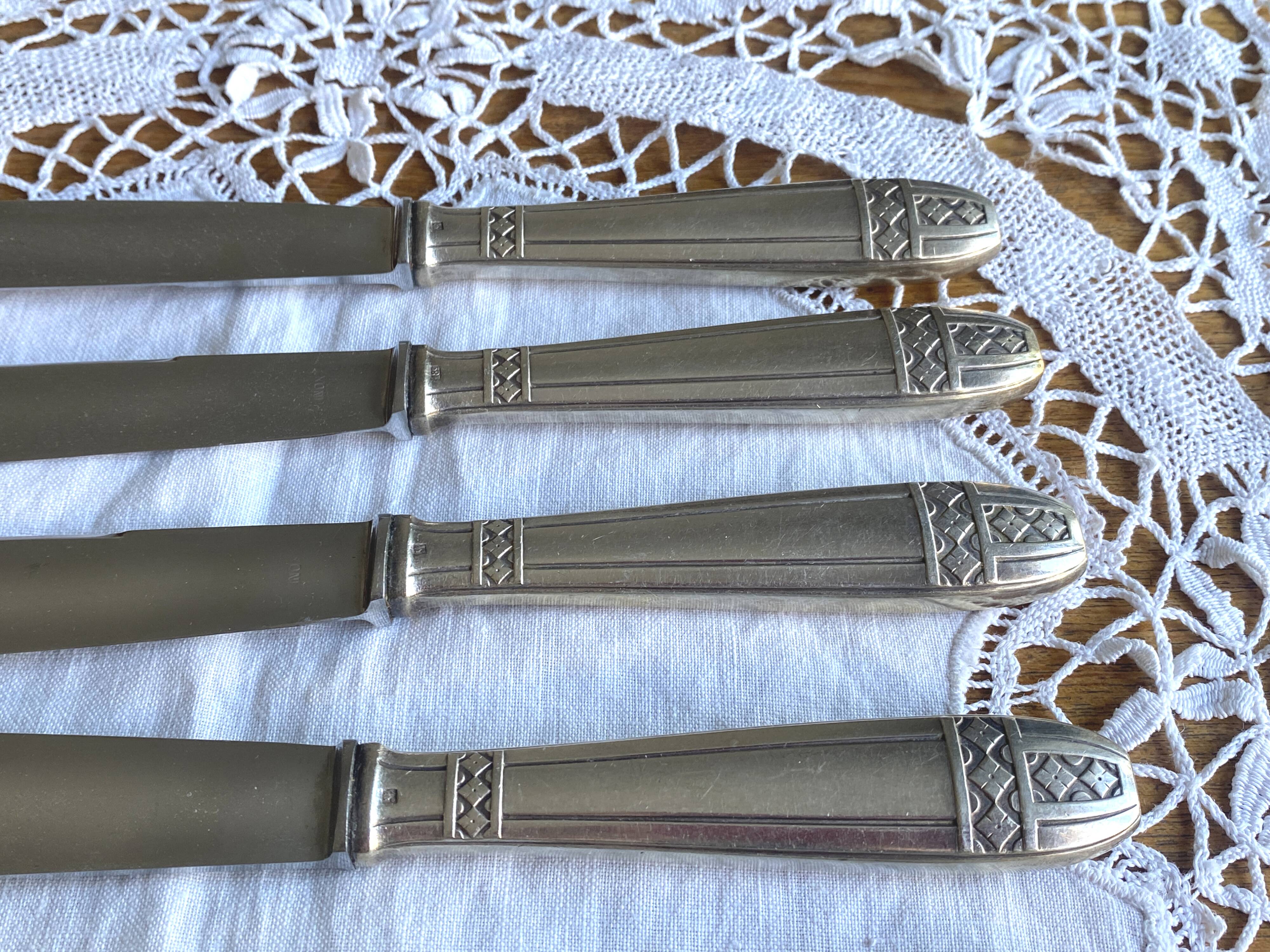 10 silver-plated metal table knives, Grand Prix de Monaco model - Art Deco