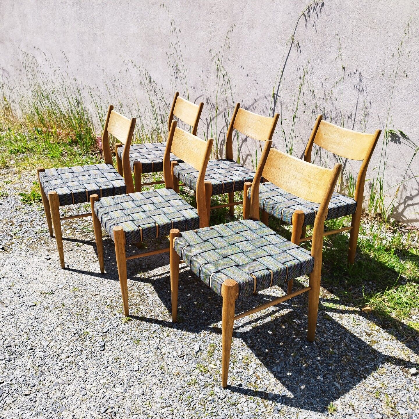 6 vintage Scandinavian chairs