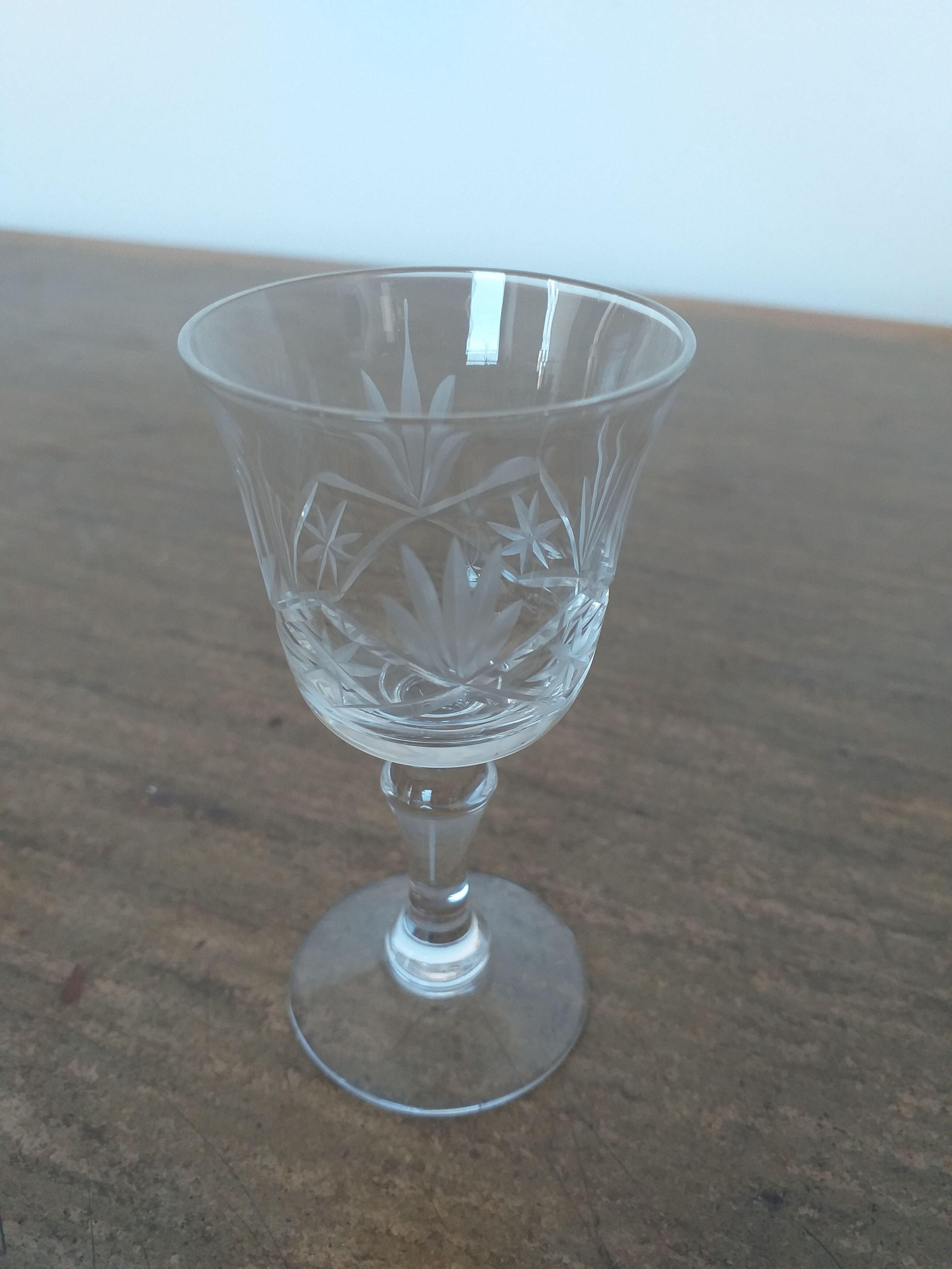Duo of liqueur glasses