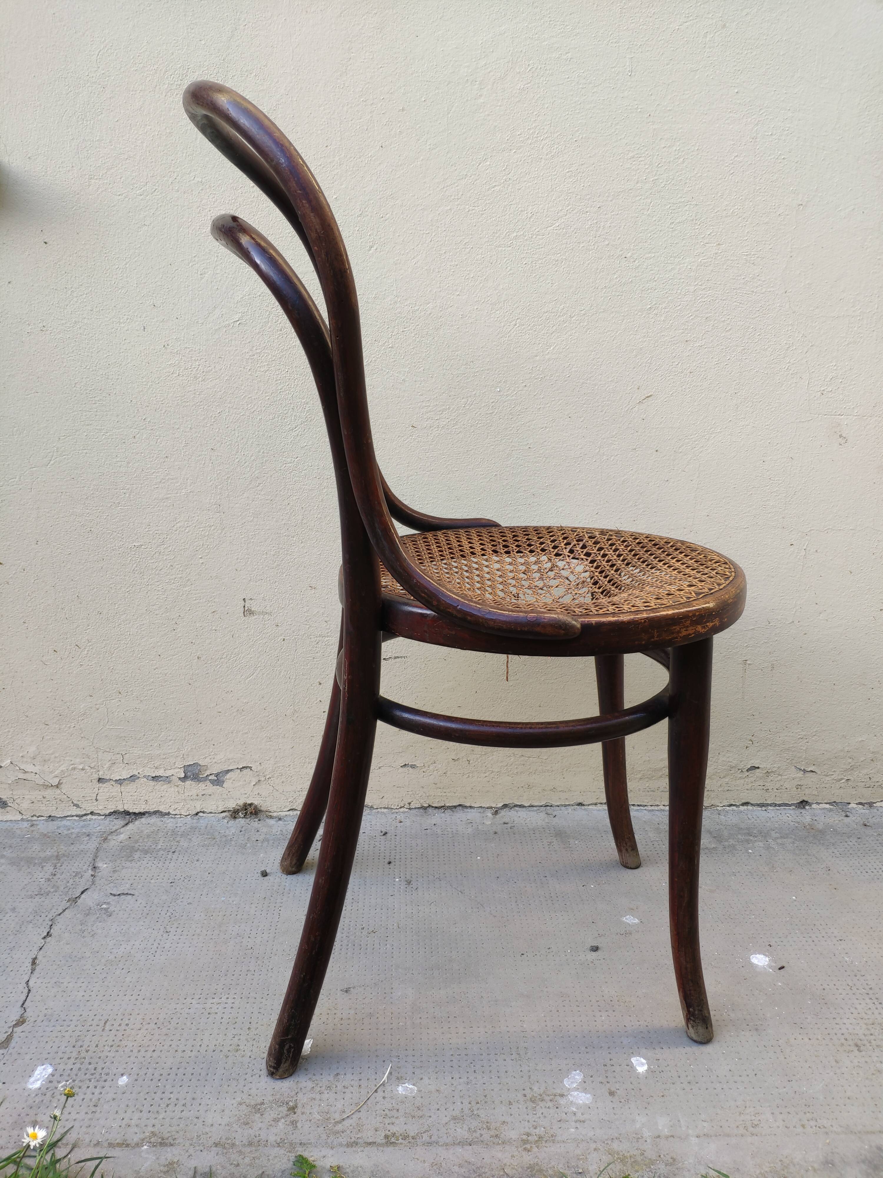 Thonet chair n°9 around 1888