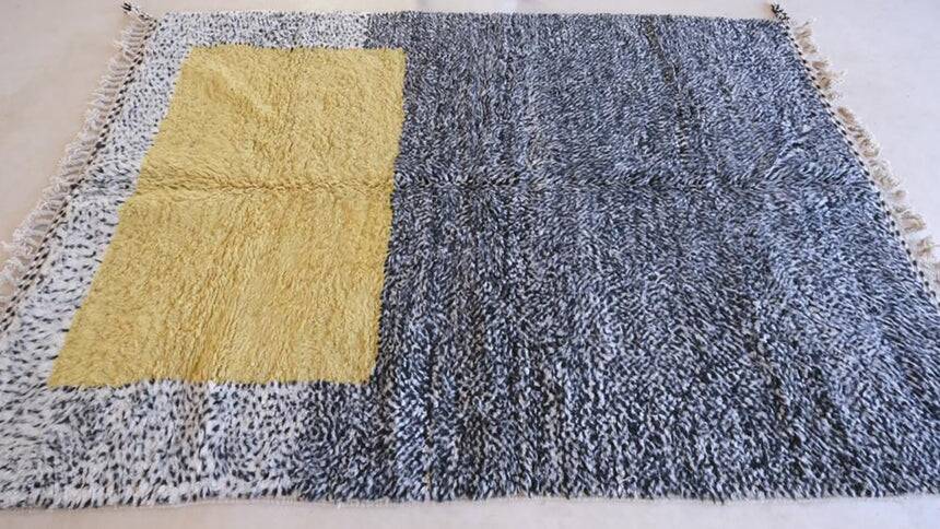 Modern Moroccan Berber wool rug 250 x 150cm