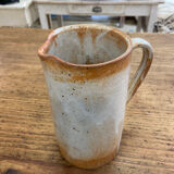 Sandstone pitcher