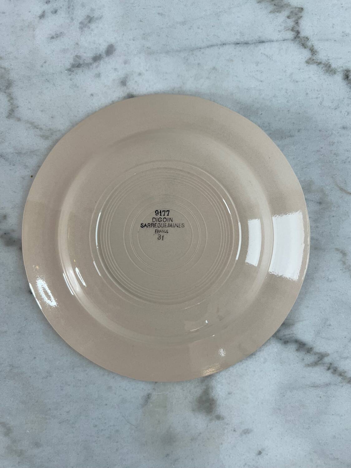 Set of 9 hand-painted Sarreguemines Digoin soup plates