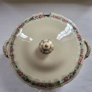 Limoges Bernardaud Soup Tureen in Porcelain