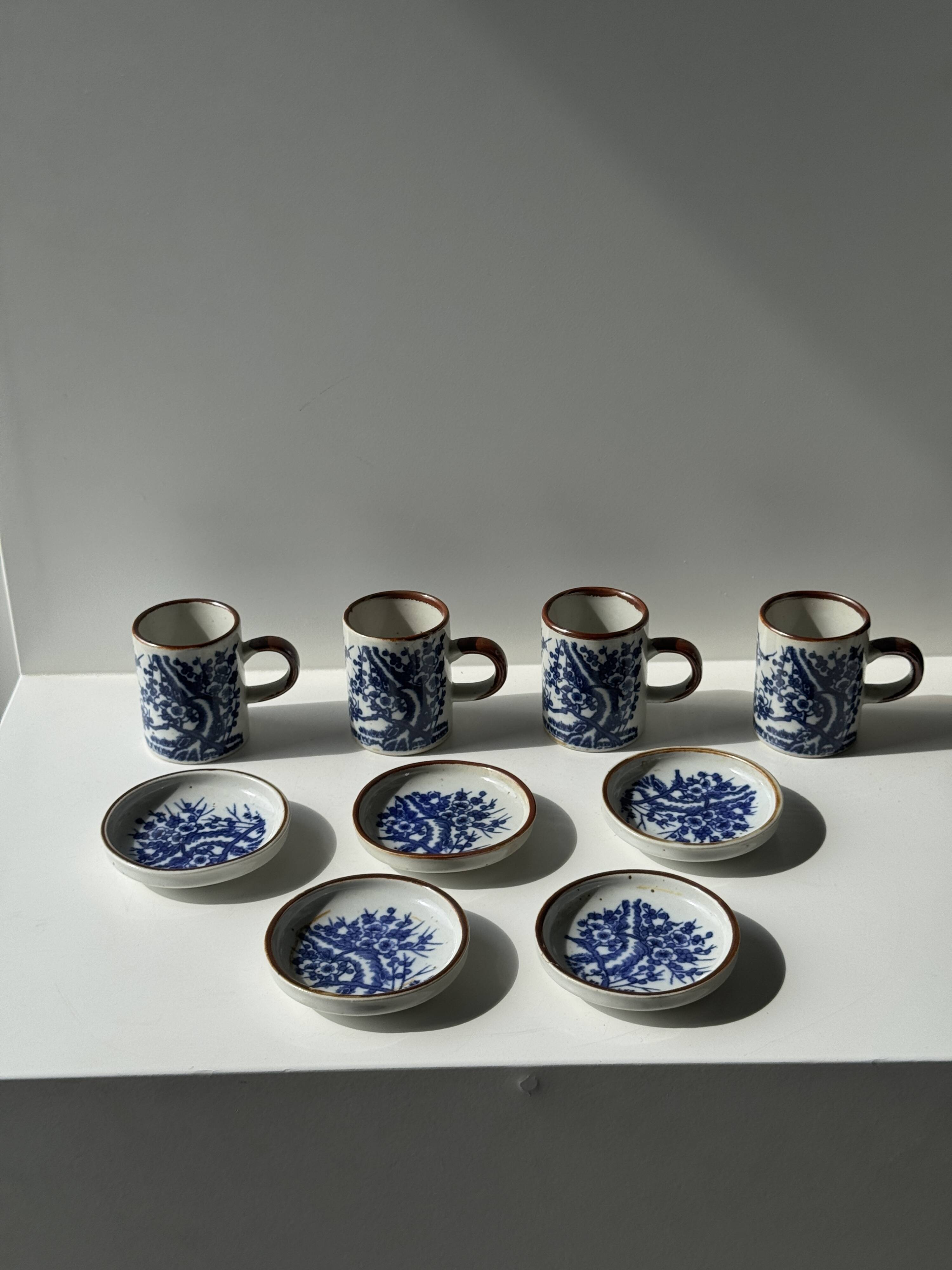 Set of 4 small cups and saucers with Asian blue landscape decor