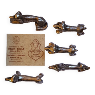 Tin knife holders