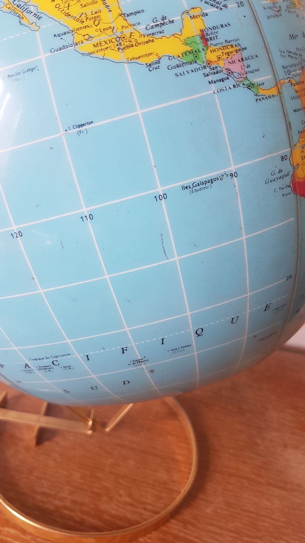 Earth globe from 1964