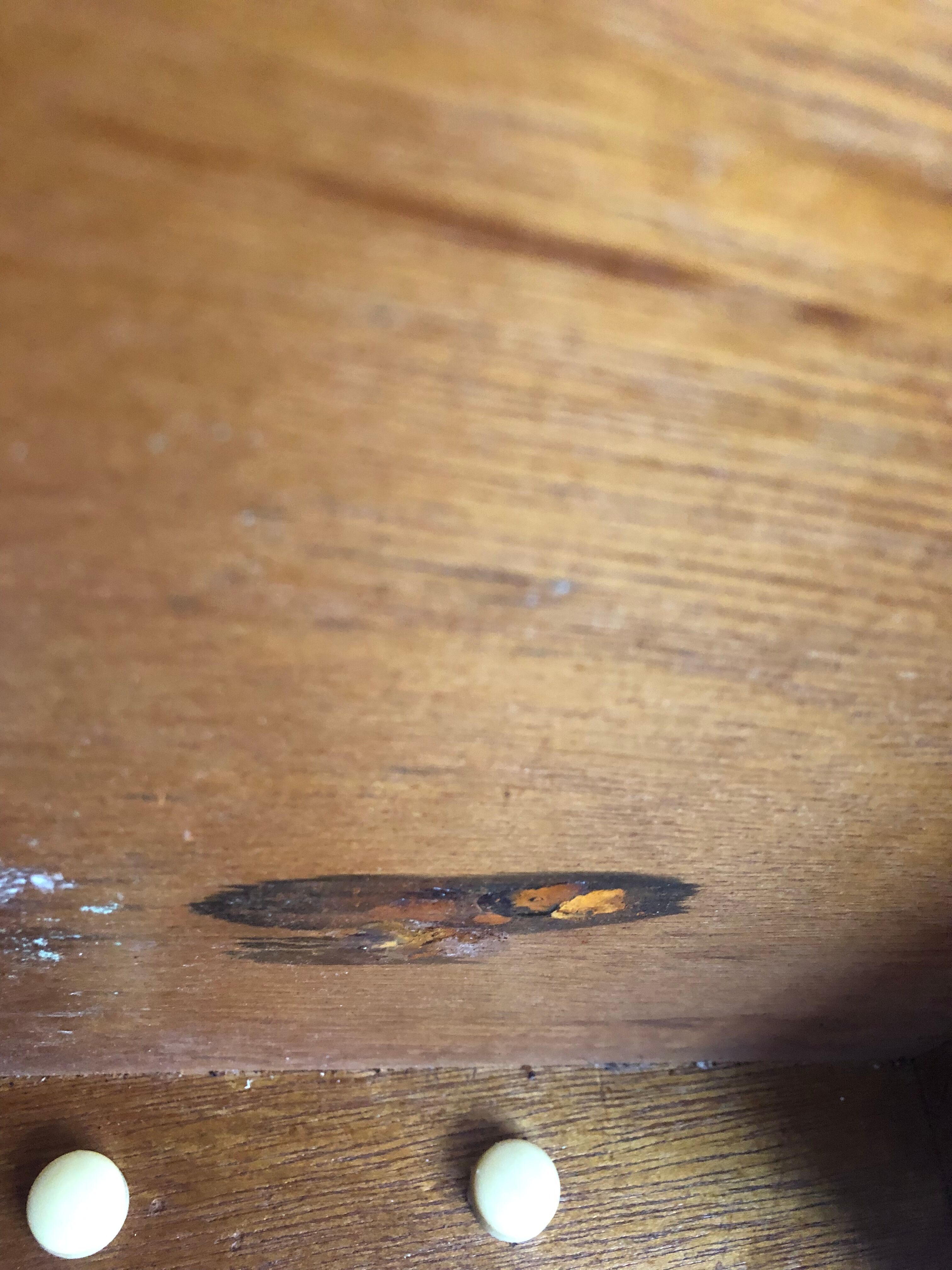 Vintage chest of drawers