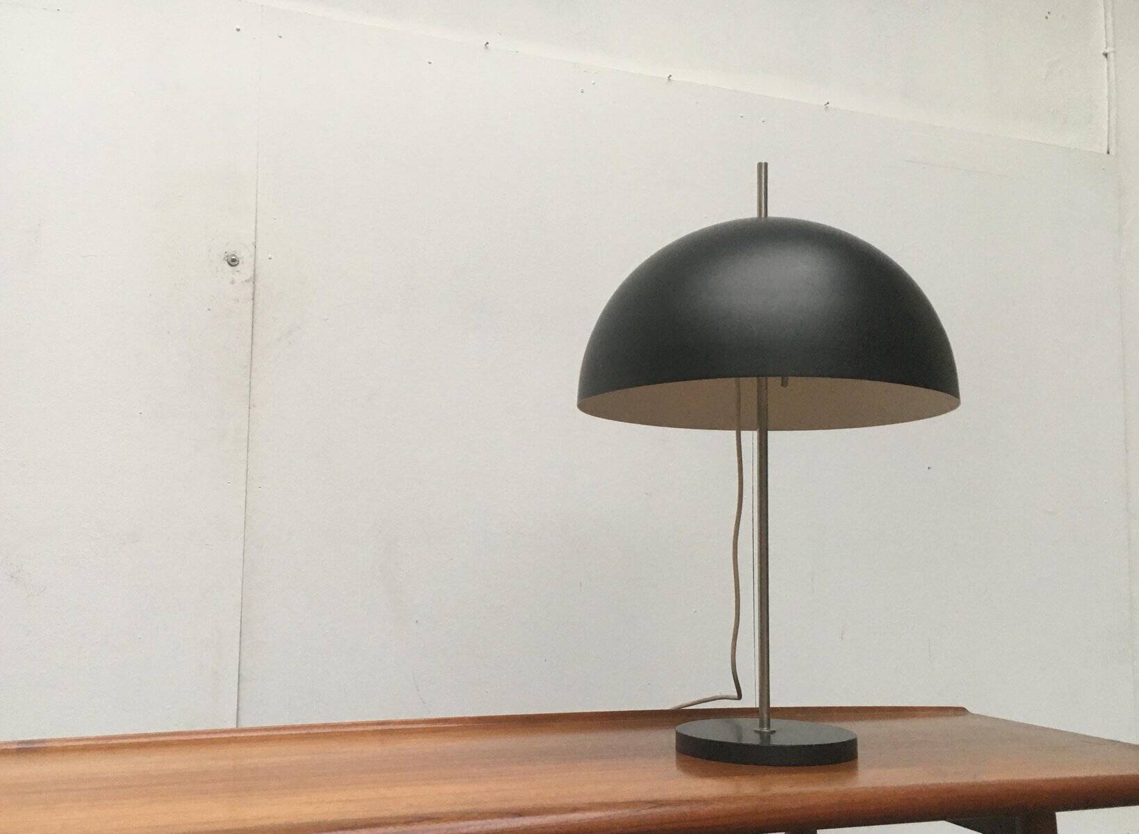 Mid-century minimalist table lamp
