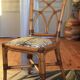 Chaise en bambou assise zébrée