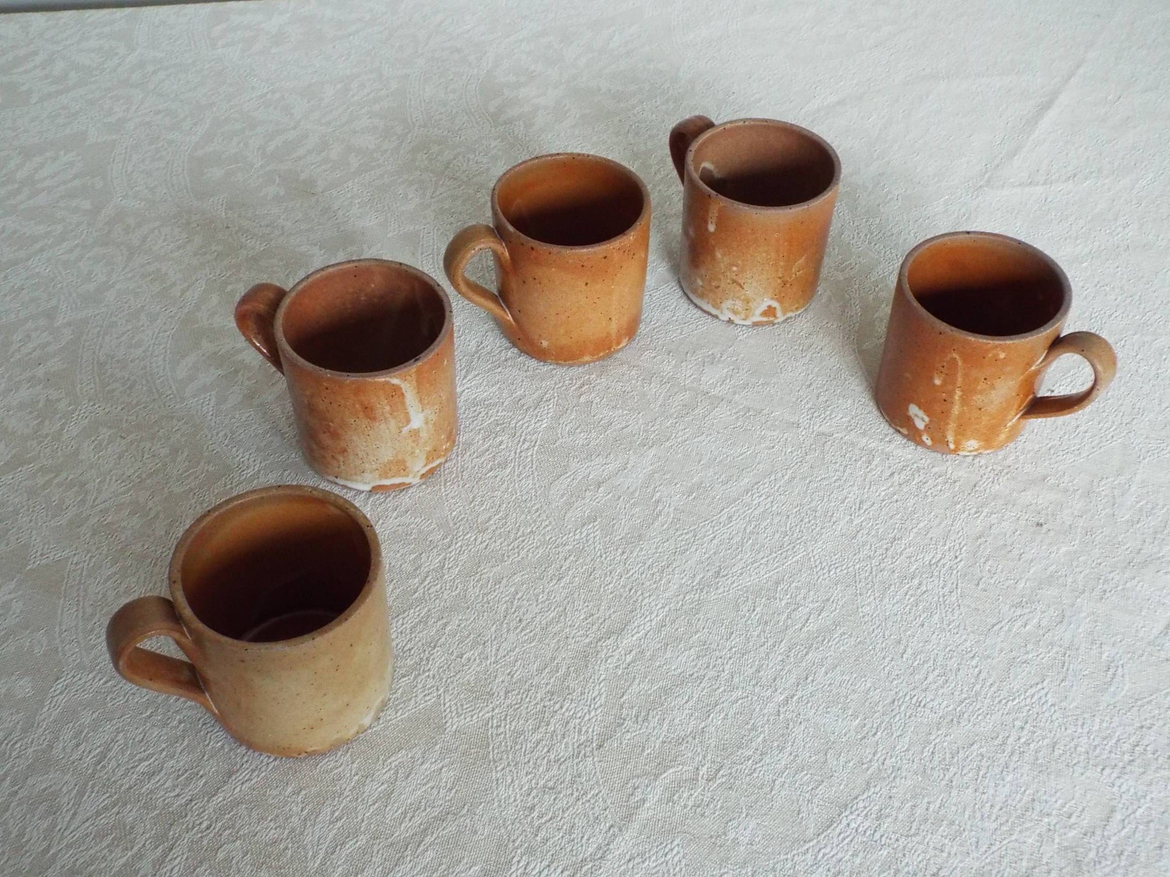 5 70s stoneware cups