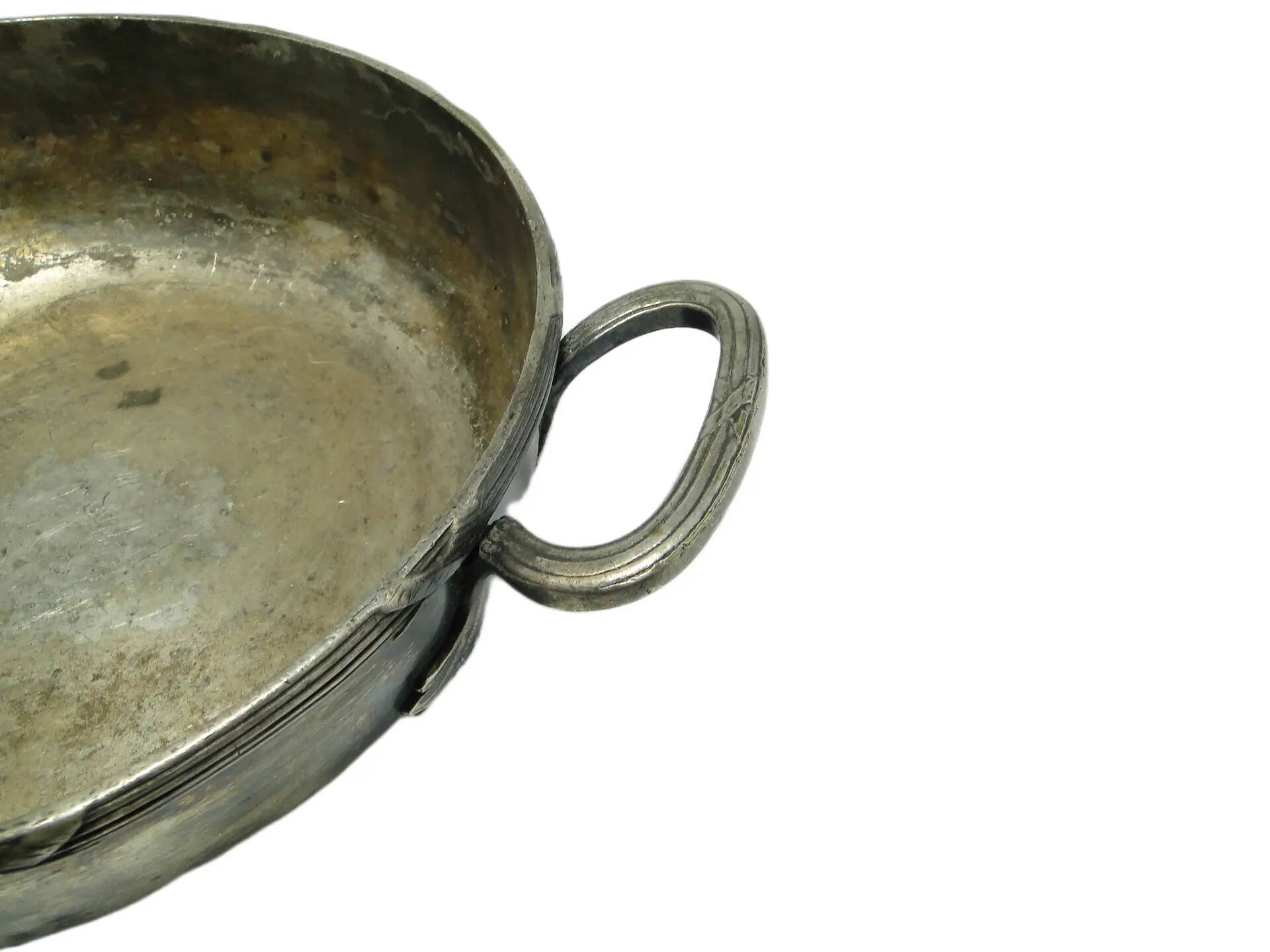 Eclectic pot, patinated brass, Austria, early 20th century