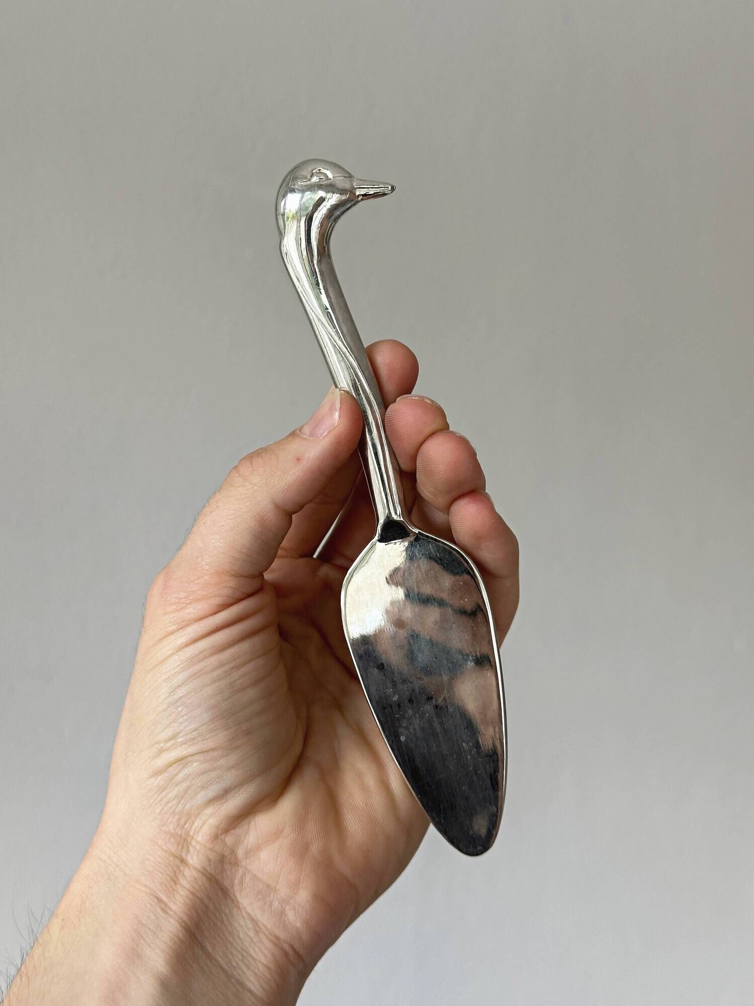 Metal foie gras spoon