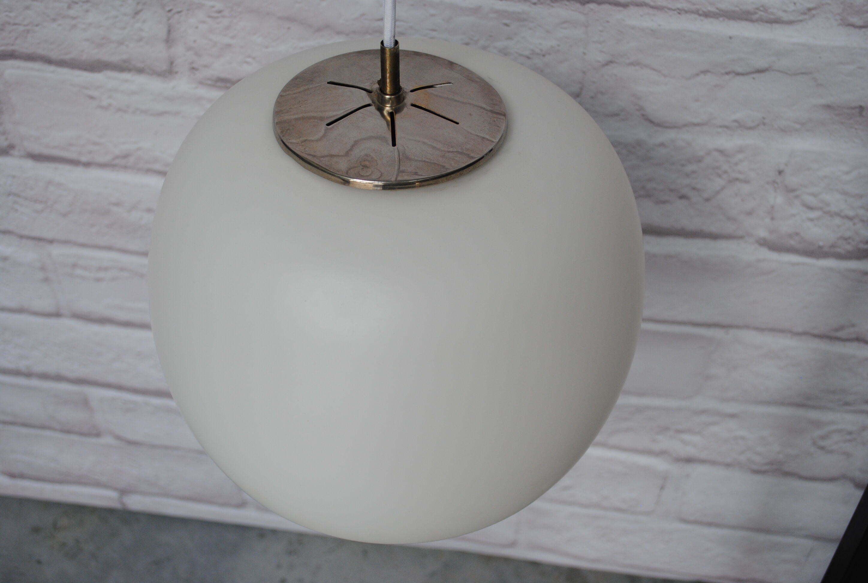 Vintage glass suspension