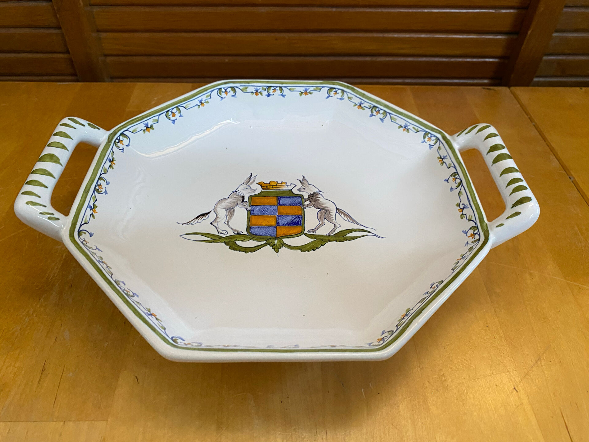 Old style moustiers plate white ceramic polychrome decor vintage