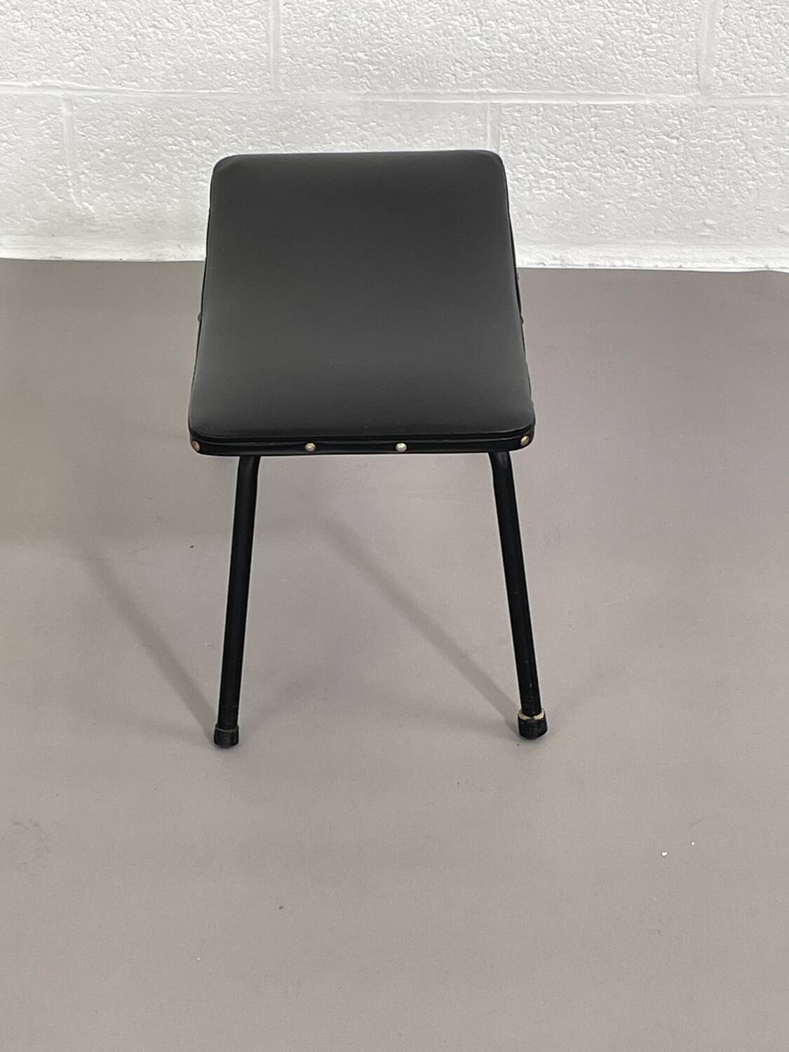 Pierre Guariche stool
