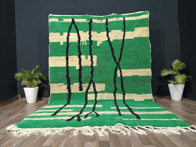 Tapis Boujaad écru à motifs géométriques 250cmx150cm