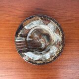 Bowl in studio pottery from mid-century Danish by Aksel Larsen for Axella, 1960s.