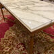 Table basse laiton et marbre blanc style Louis XVI