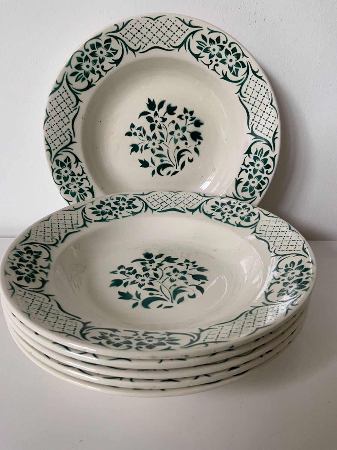 Digoin hollow plates