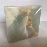 Empty onyx ashtray pocket