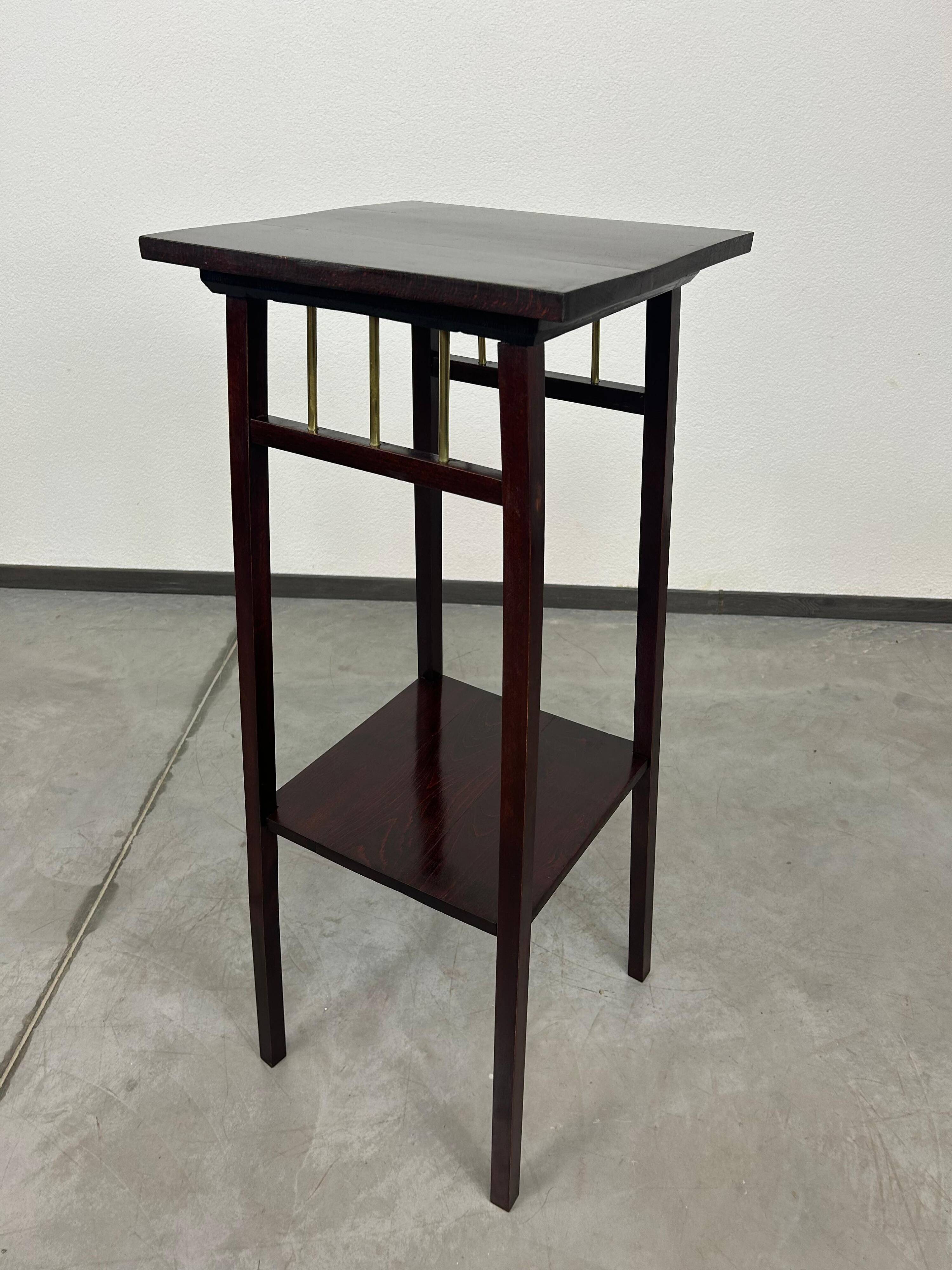 Vienna Secession plant holder