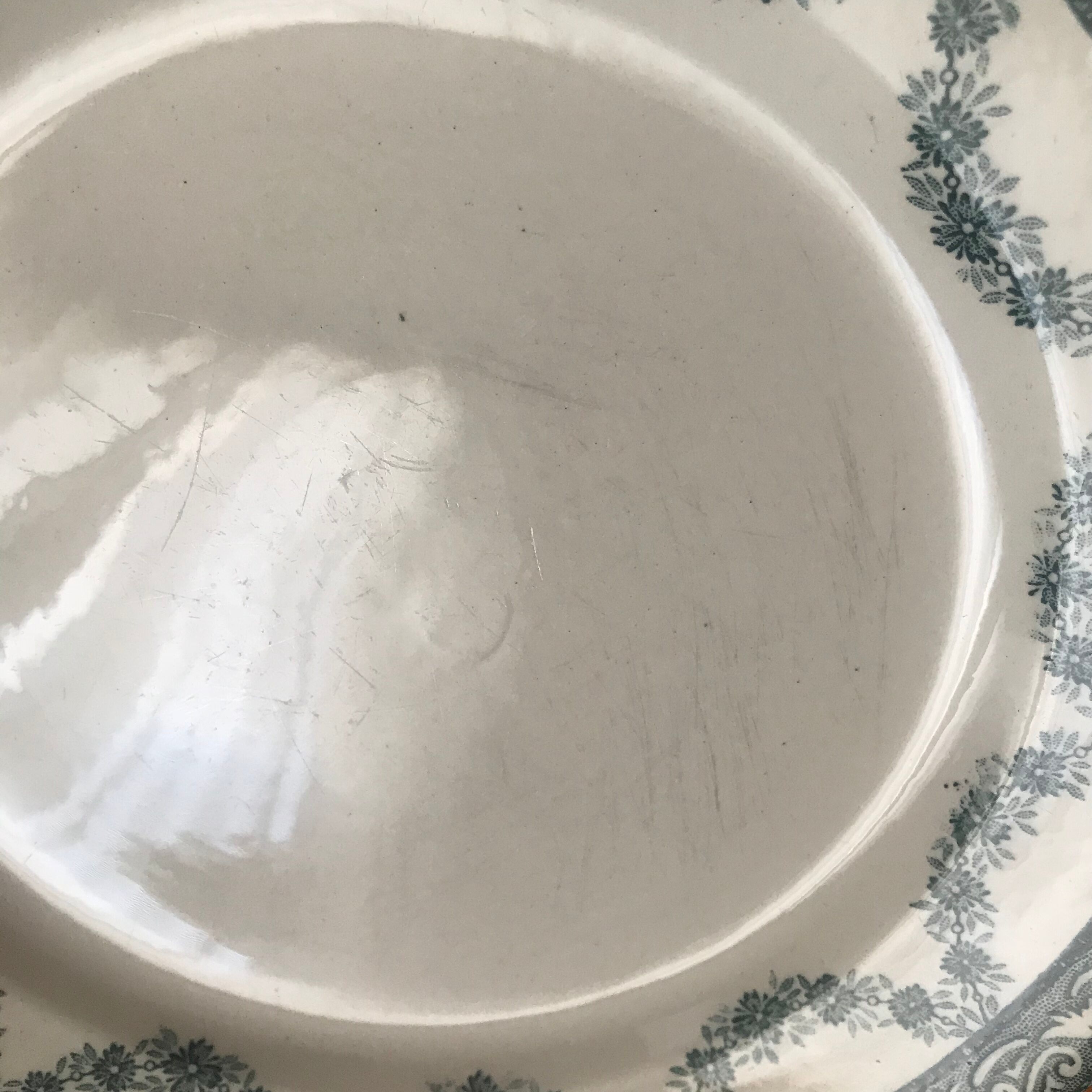Lot of 3 plates iron earth Mill of wolves model Lola