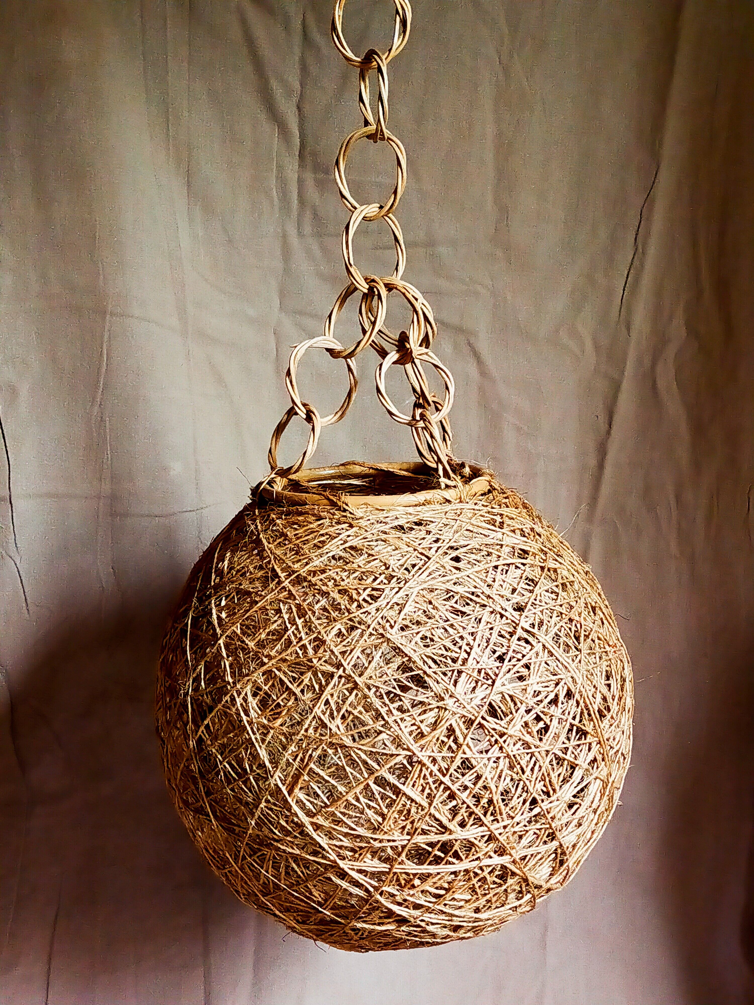 Lampshade suspension vintage wicker ball and natural string