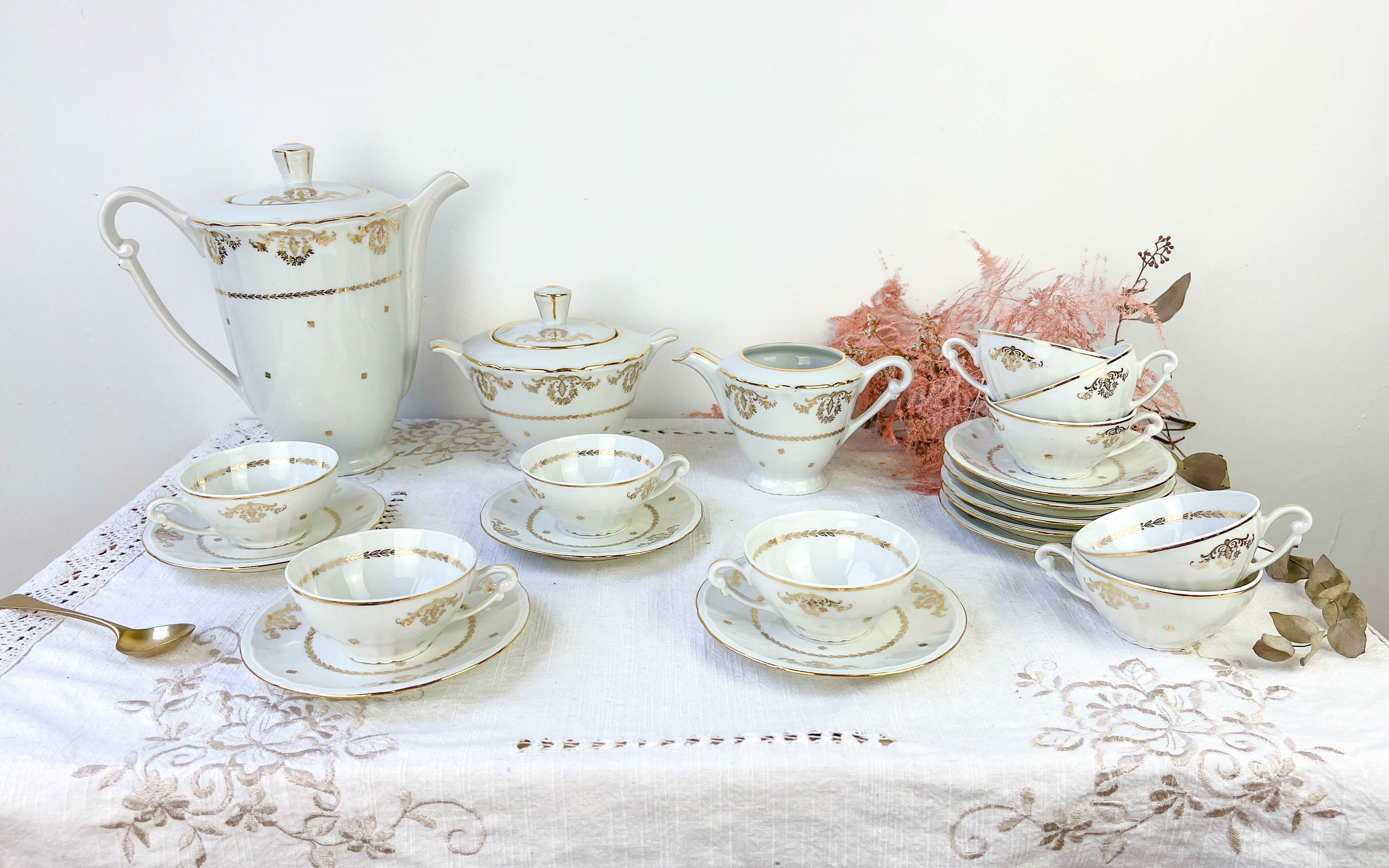 Vintage tea set in golden white porcelain CHAUVIGNY LIMOGES