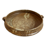 Round stoneware plate with handles