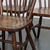 8 chaises Windsor en bois, années 70