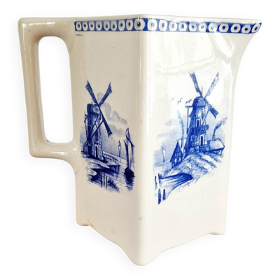 Pichet ancien en faïence fine Villeroy et Boch XIX ème siècle