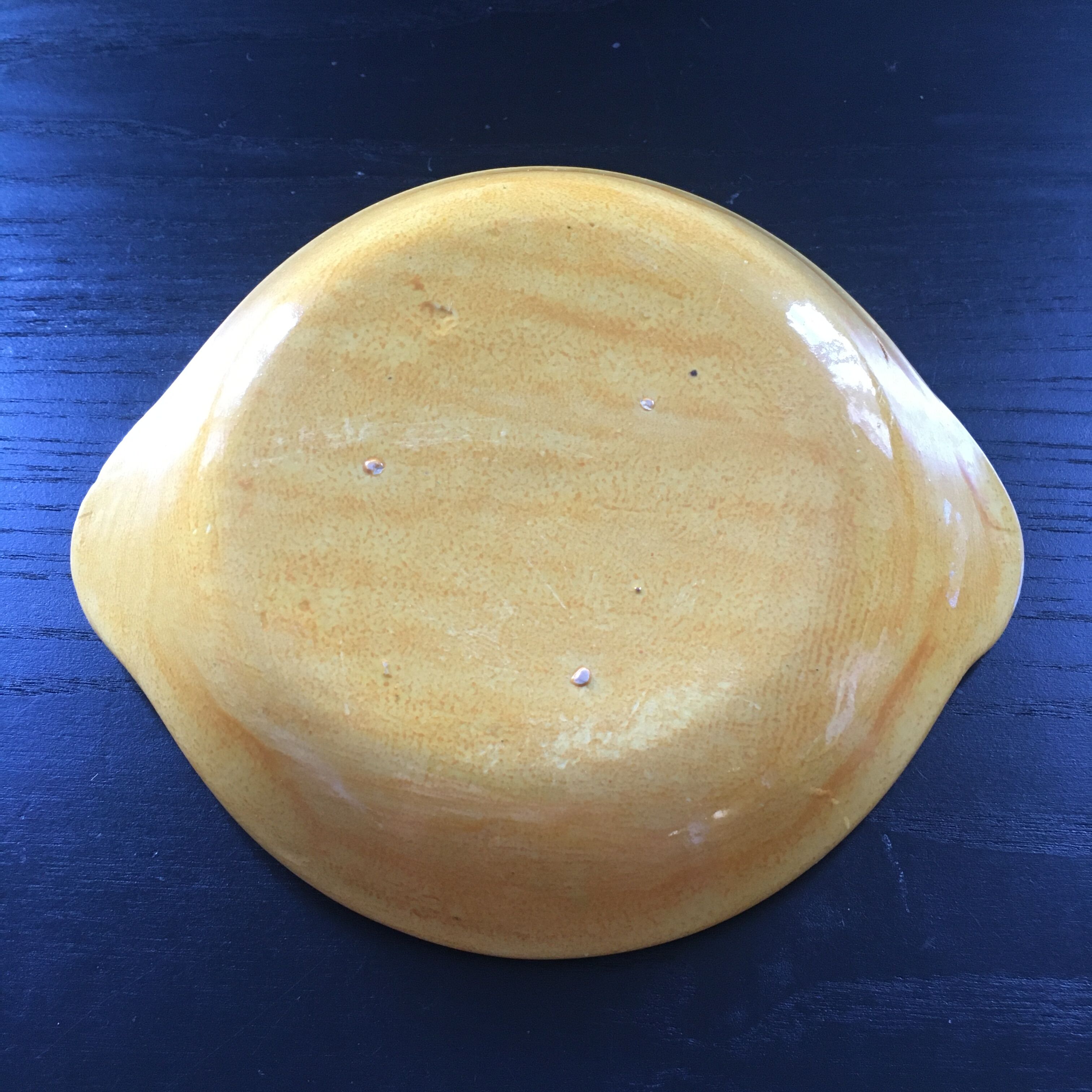 Dish decorated with pears slip