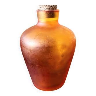 Glass paste bottle