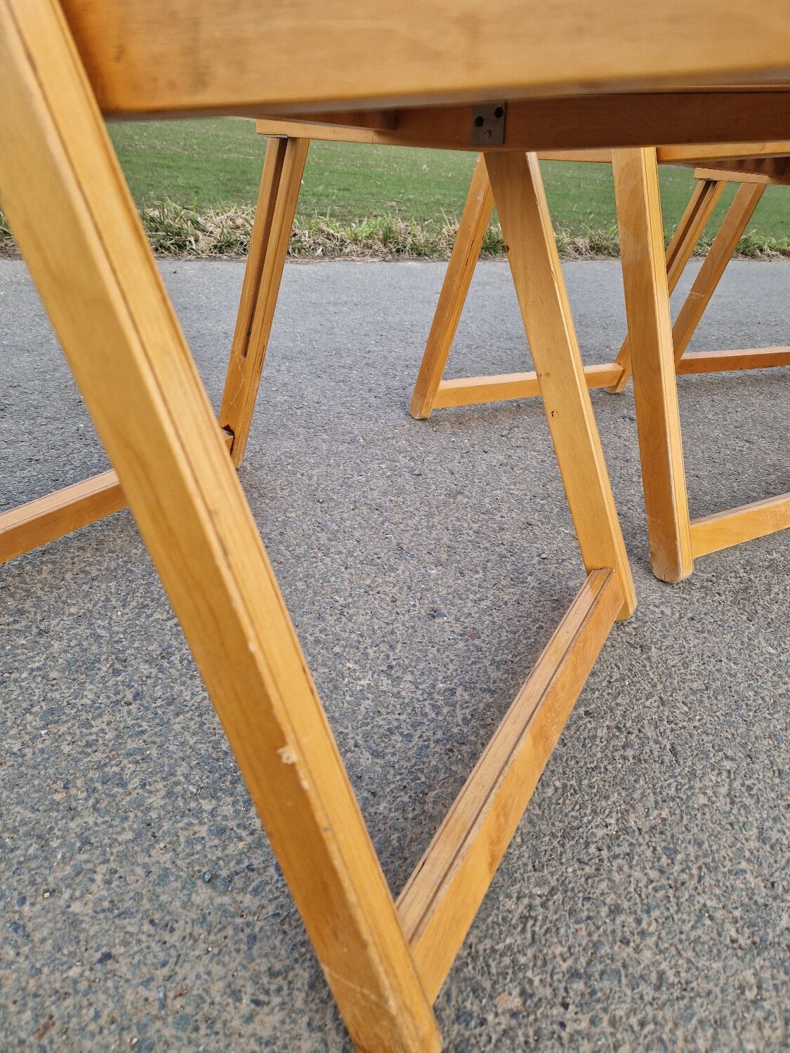 Set of 4 Folding Chairs in Wood and Plywood