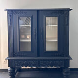 Colonial style display cabinet