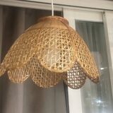Lustre corbeille en osier