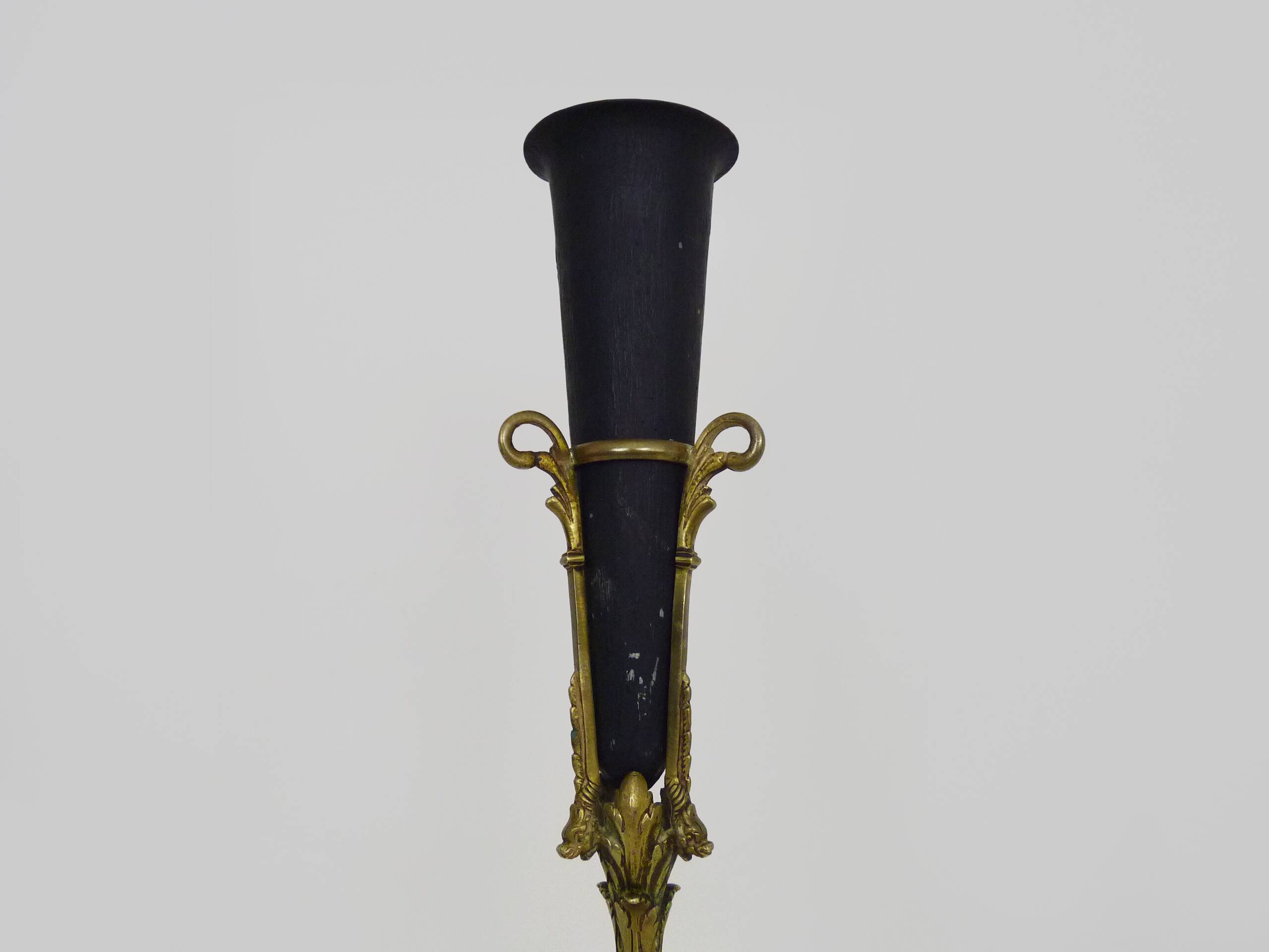 Cornet vase bronze and metal. Napoleon III 19th century.
