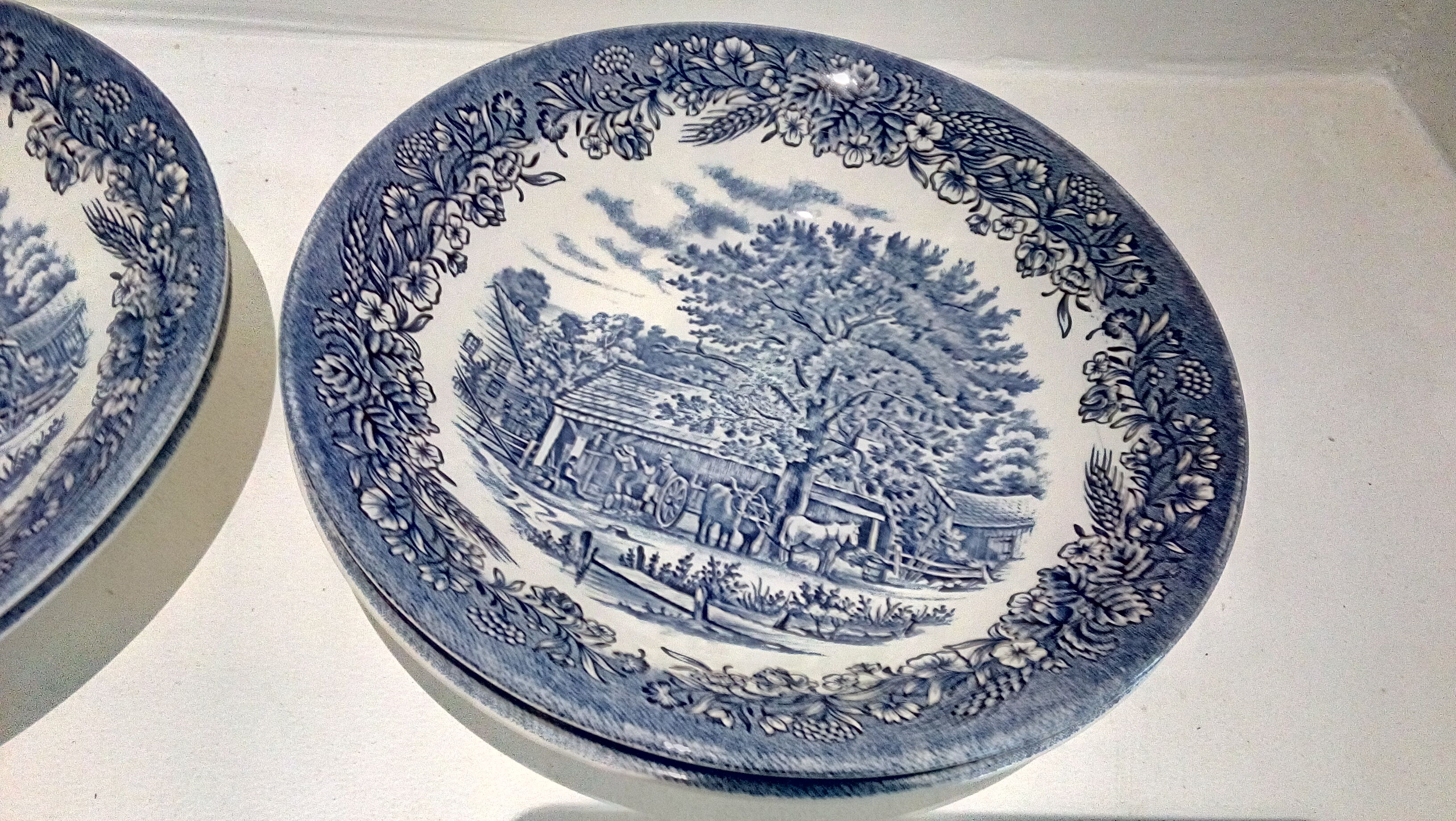 Set of 4 Churchill hollow plates