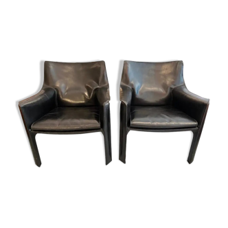 Paire de fauteuils CAB 414 par Cassina vers 1970