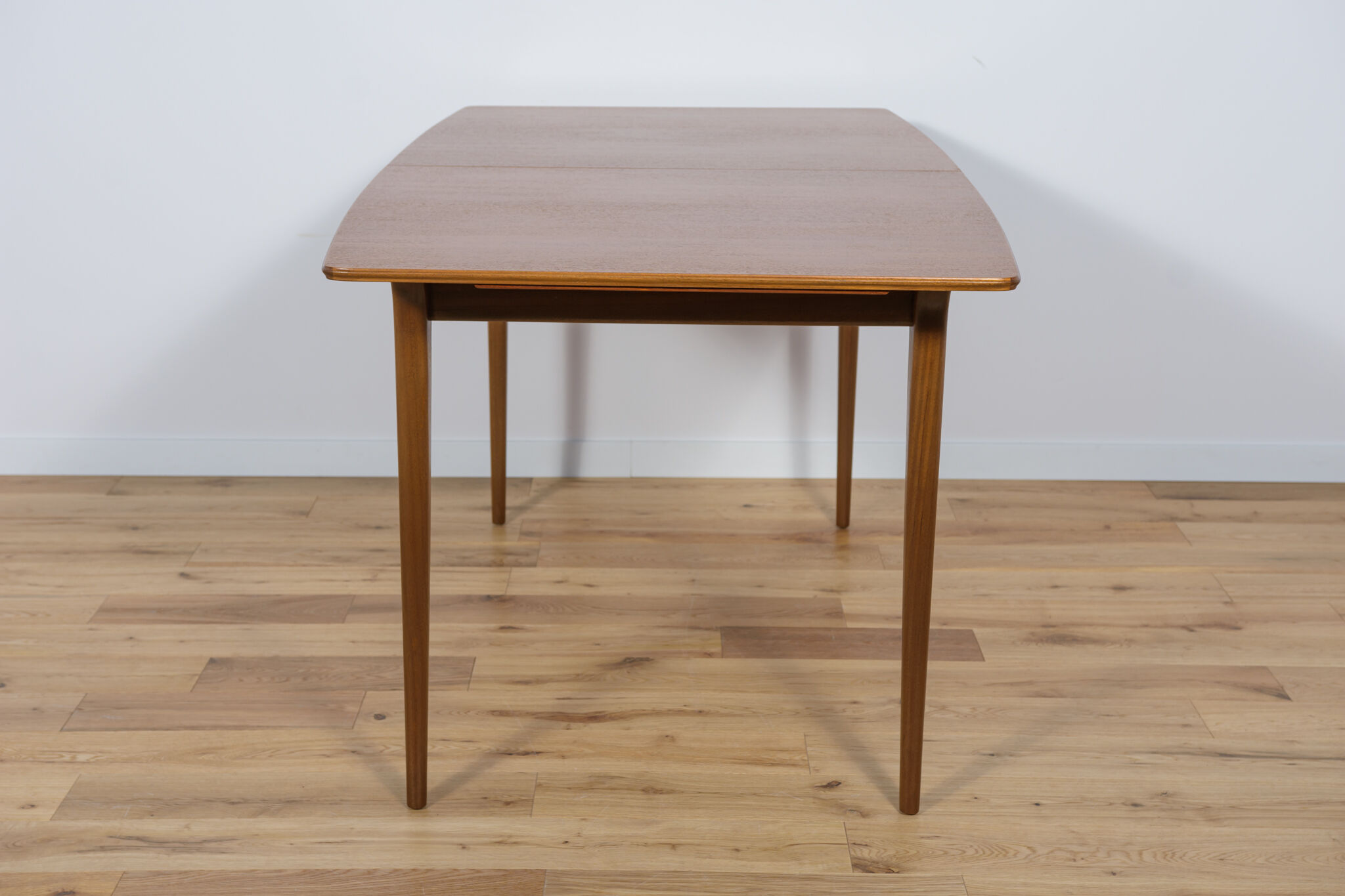 Mid-century teak extendable dining table from Mcintosh, 1960s